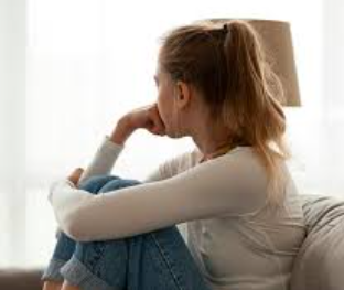 Bangkit dari Luka Emosional: Strategi Pemulihan Diri Pascabetrayal