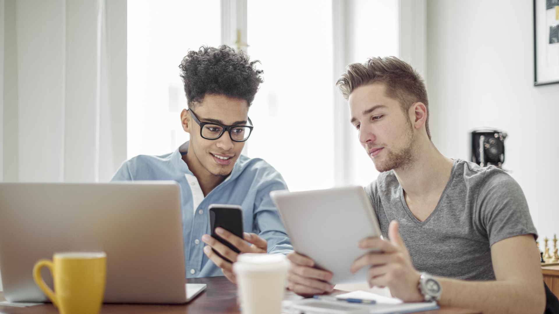 Work-Life Balance Jadi Prioritas Utama Milenial: Data & Fakta Terkini 2025